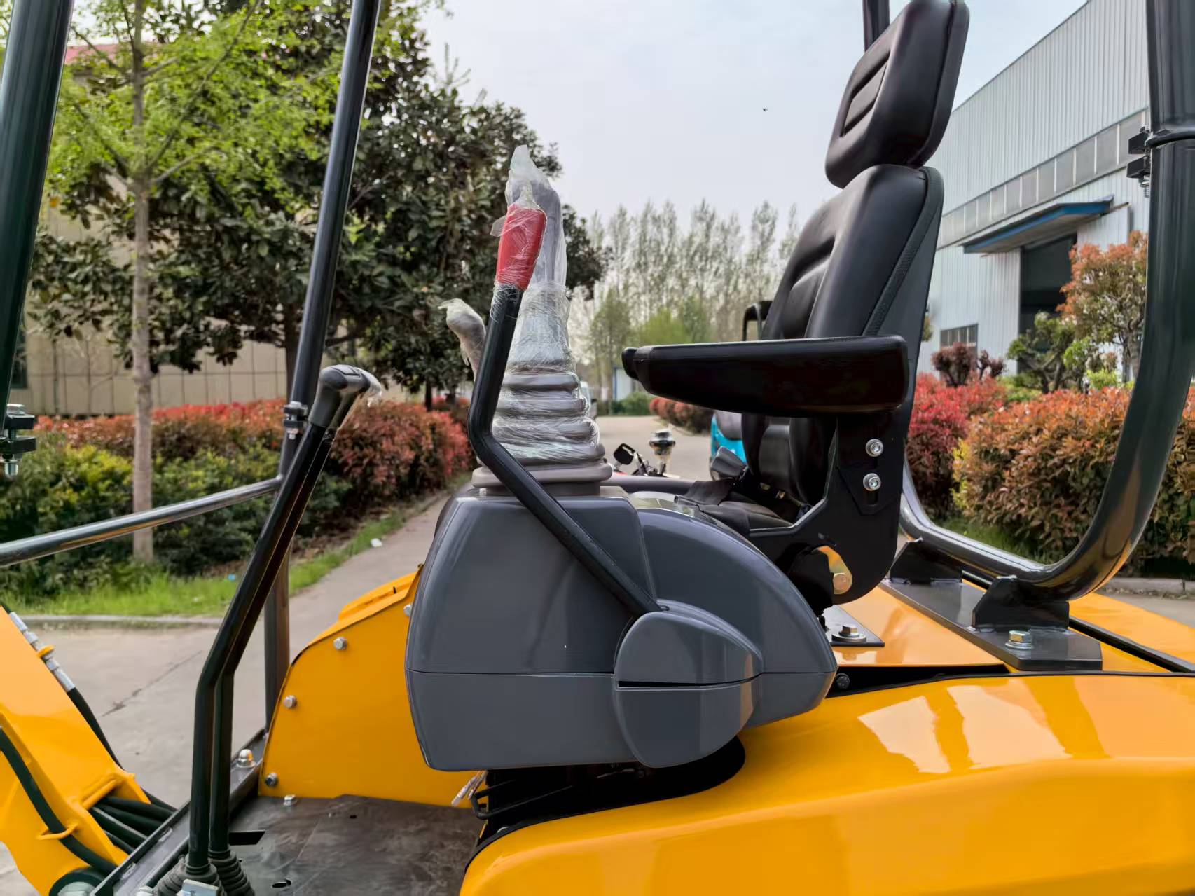 Excavator Mini 2T Tanpa Ekor,  - Urban Farming Is ulasan dan harga